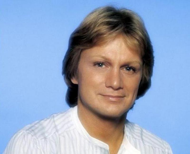 Livre – Claude François (Biographie/Photos) – ISBN 9782909828107 – État Correct